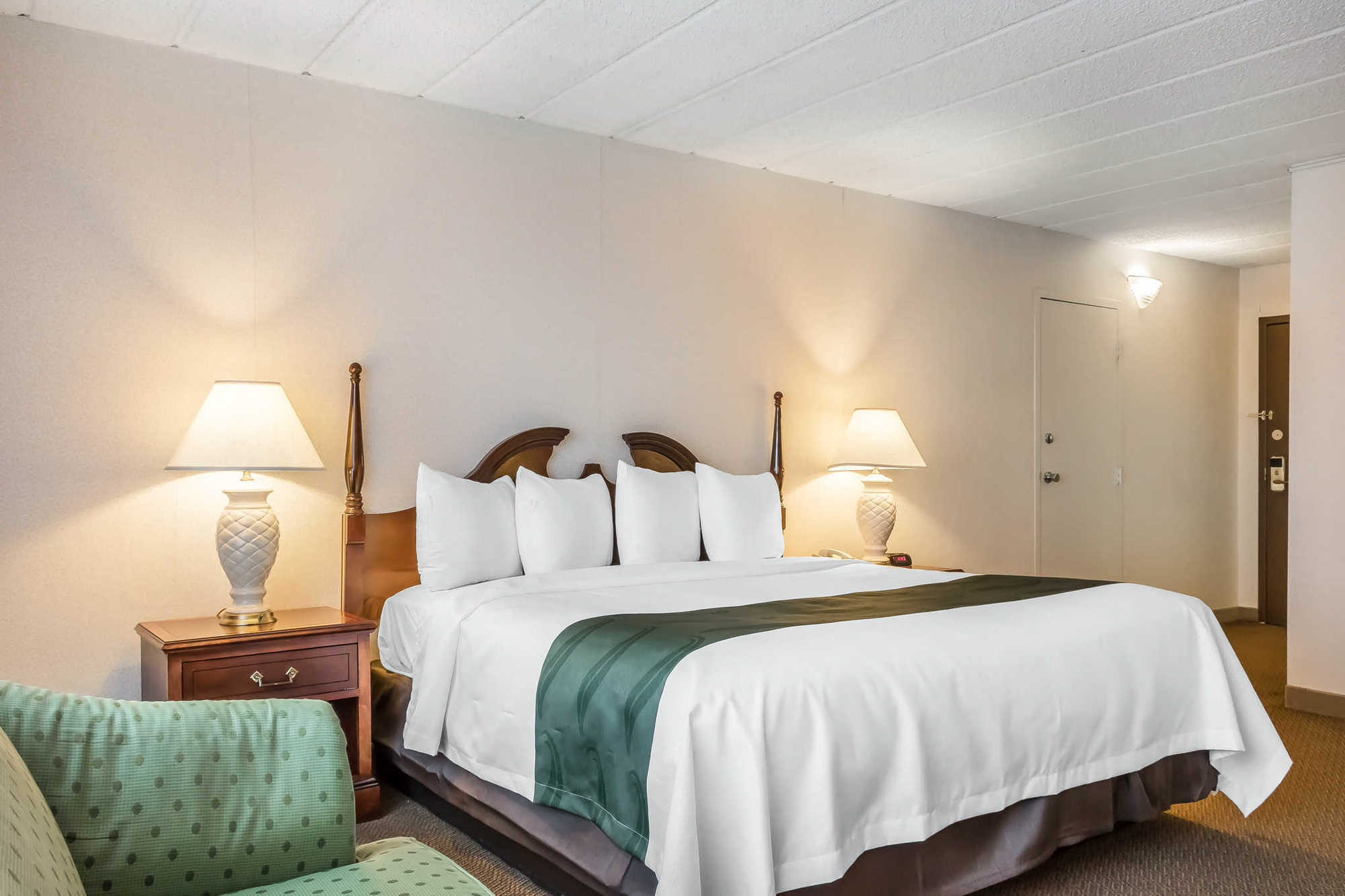 Hotel Baymont By Wyndham Milesburg Habitación foto